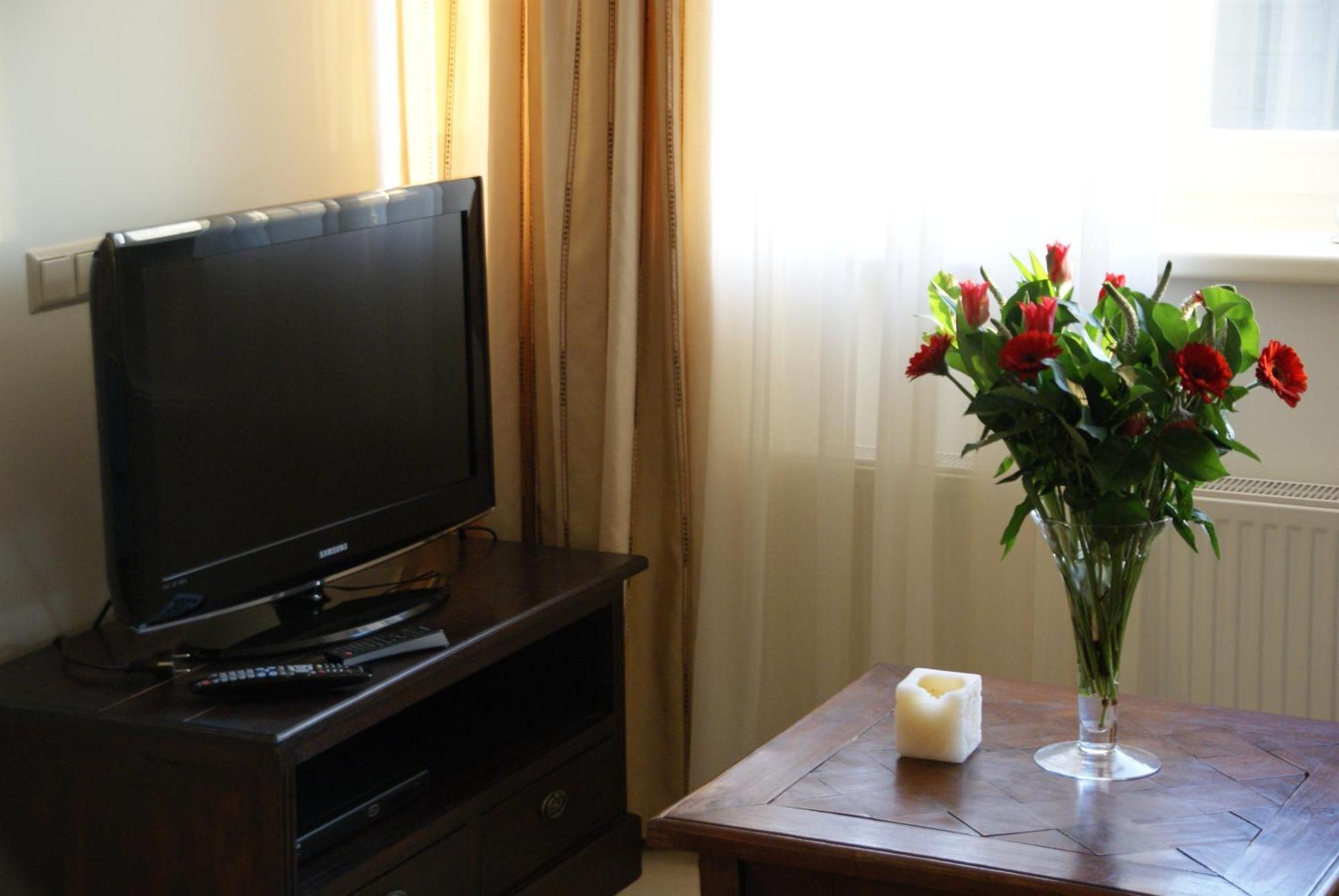 Apartement De Vosseburch Langeraar Quarto foto